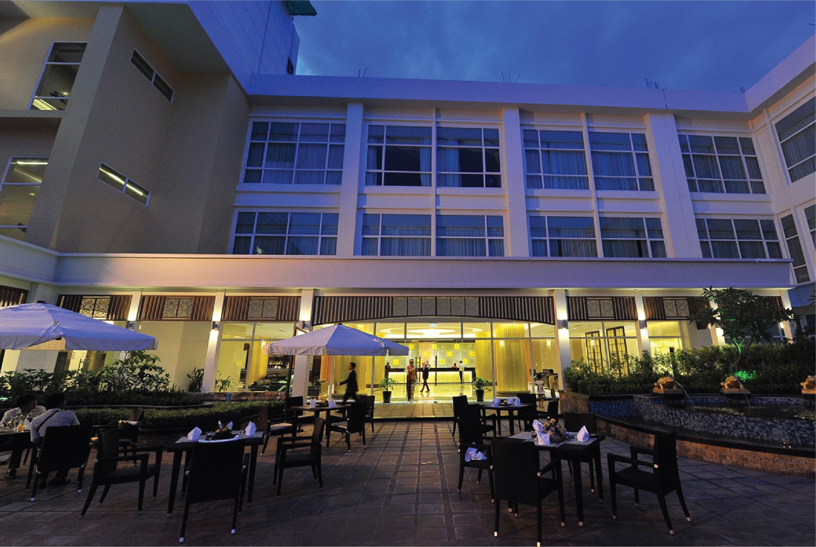 Dara Airport Hotel Phnom Penh Exterior foto